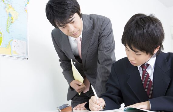 未来を切り拓く力を養う八潮の塾 | 埼玉県のマンツーマン学習塾・フロンティアリーダー